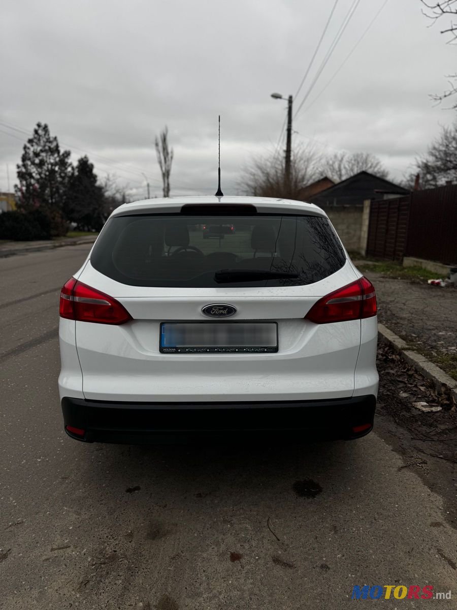 2017' Ford Focus photo #4