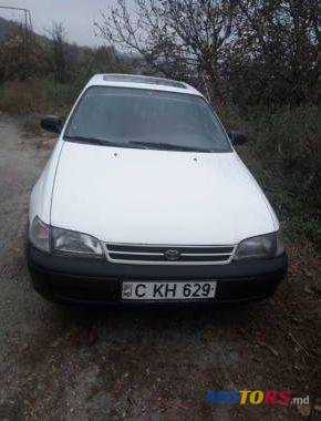 1995' Toyota Carina photo #1