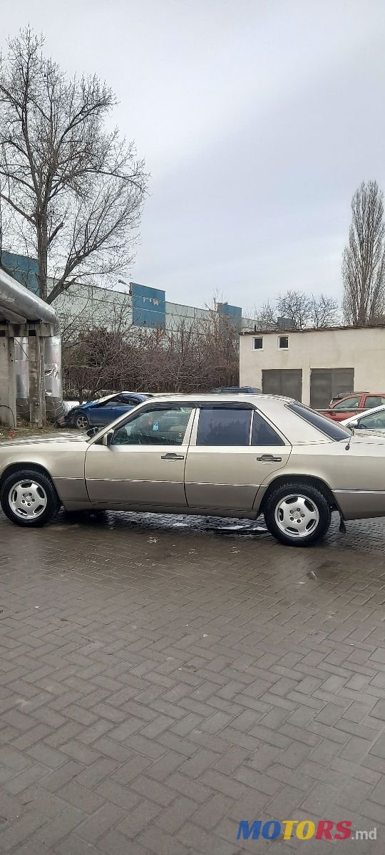 1990' Mercedes-Benz E Класс photo #1