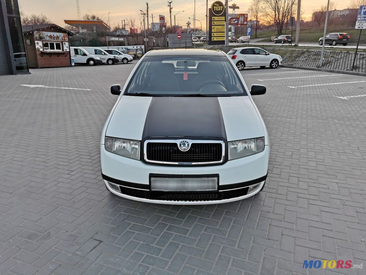 2004' Skoda Fabia photo #2