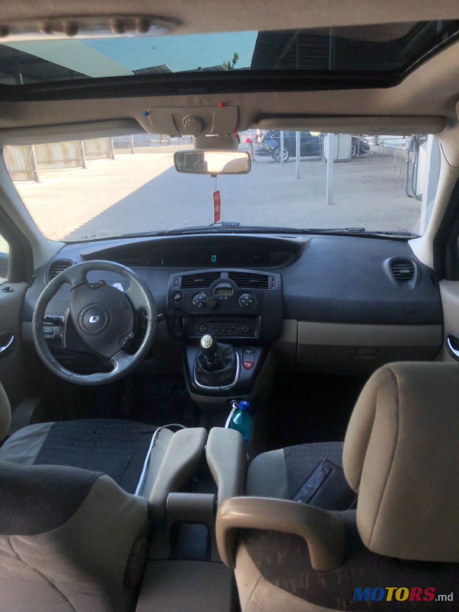2006' Renault Scenic photo #6