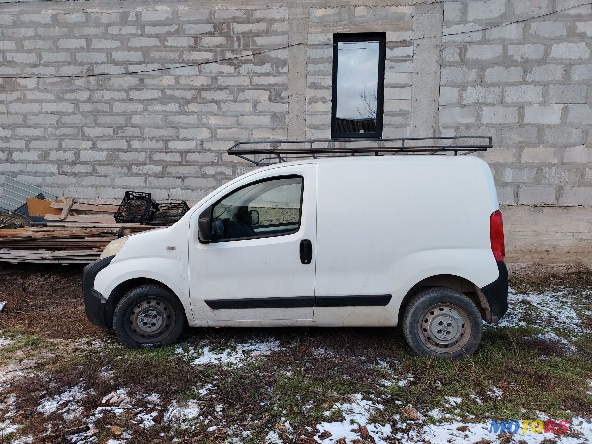 2011' Citroen Nemo photo #3