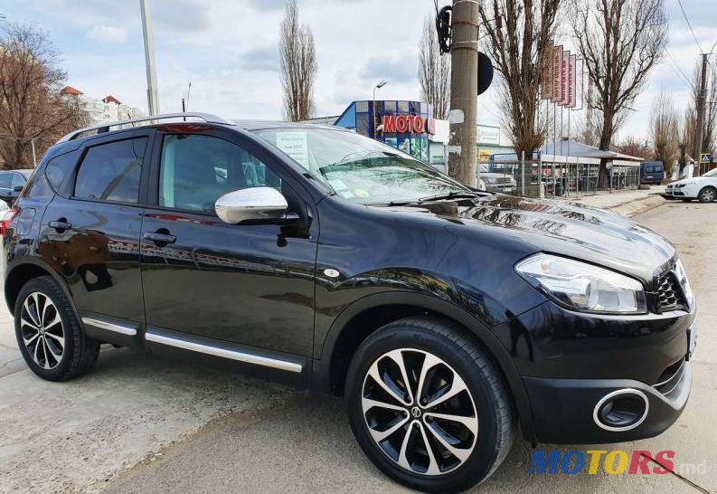 2012' Nissan Qashqai photo #1