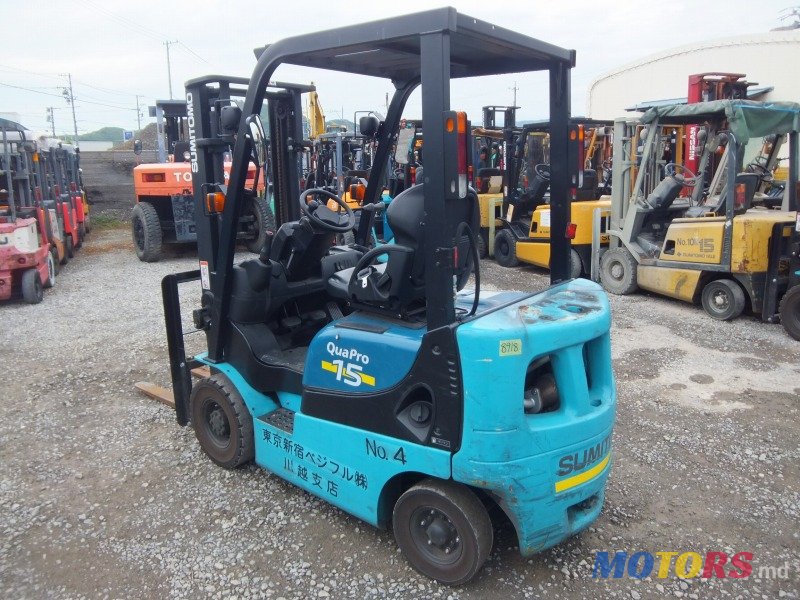 2006' Toyota 2005 photo #4