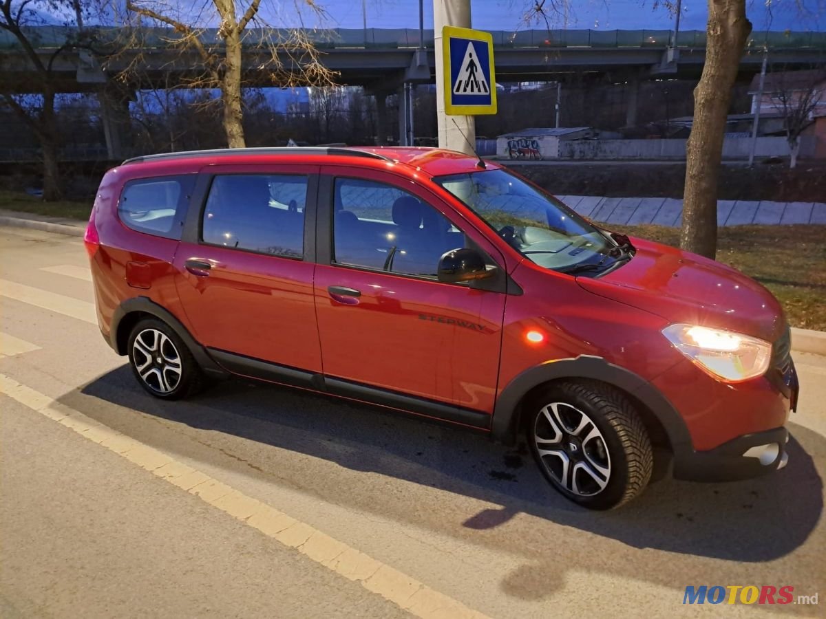 2020' Dacia Lodgy photo #2