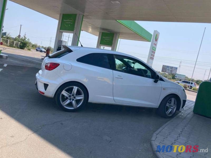 2011' SEAT Ibiza photo #5