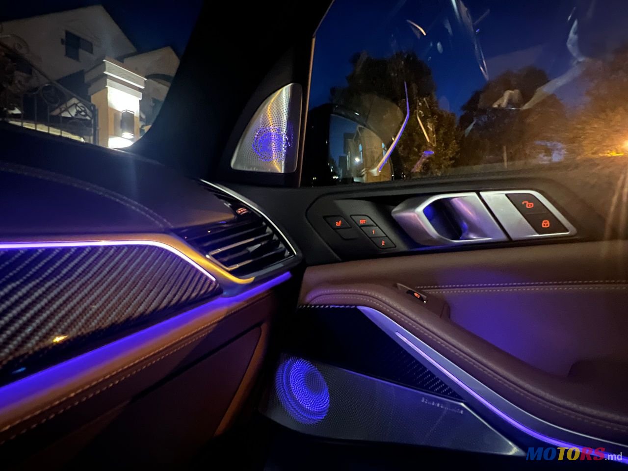 2022' BMW X5 photo #1