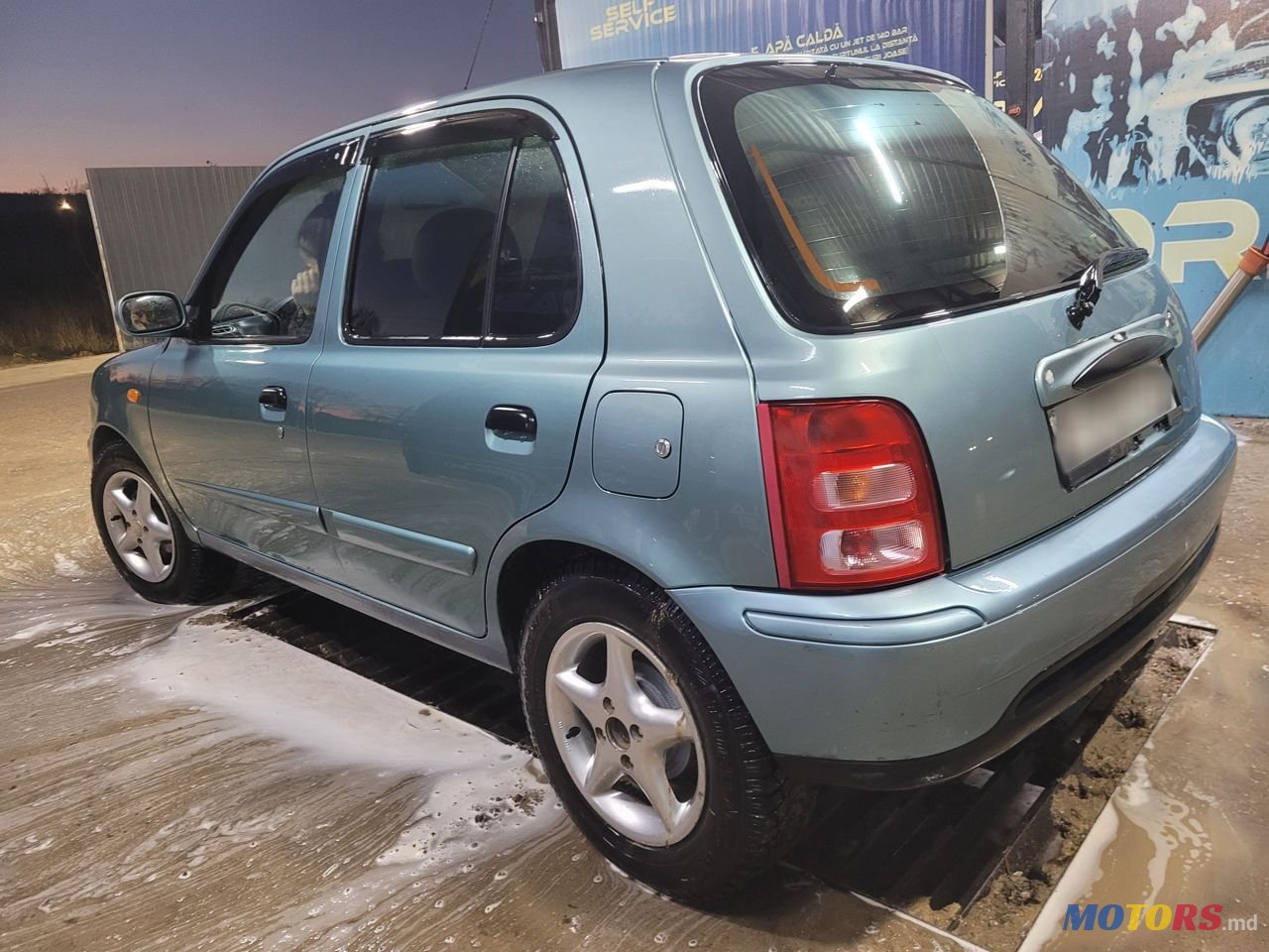 2001' Nissan Micra photo #2