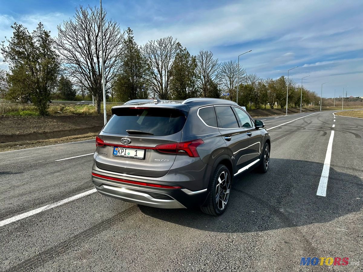 2021' Hyundai Santa Fe photo #5