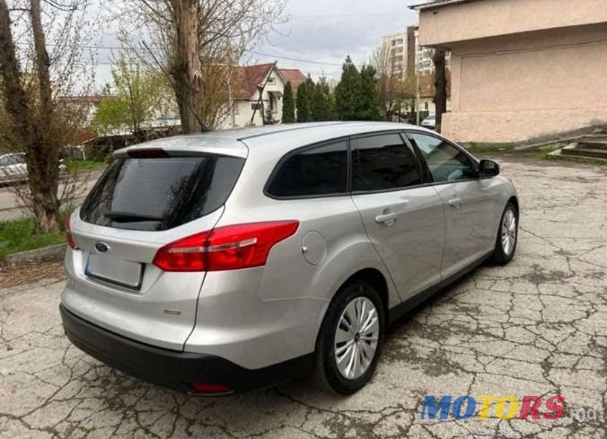 2015' Ford Focus photo #3