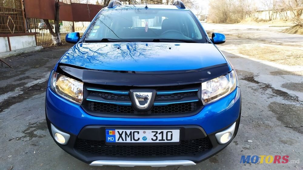 2014' Dacia Sandero Stepway photo #2