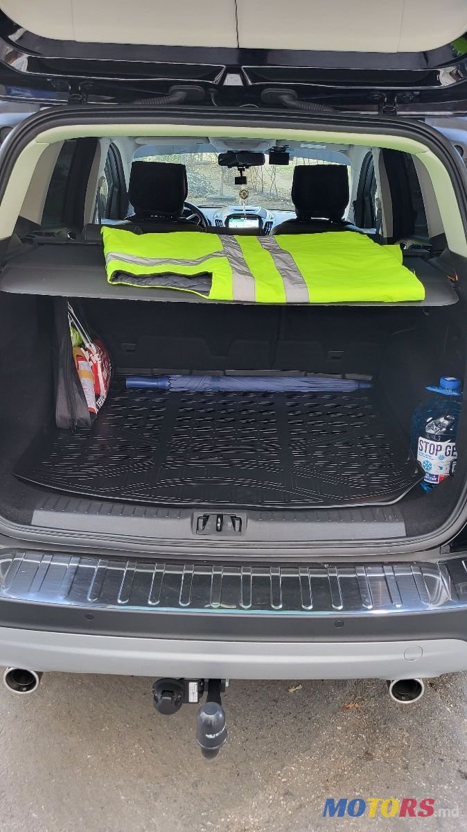 2017' Ford Kuga photo #2