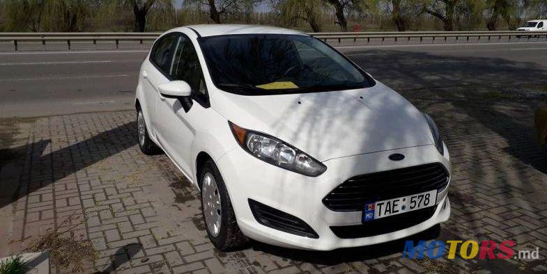 2015' Ford Fiesta photo #3