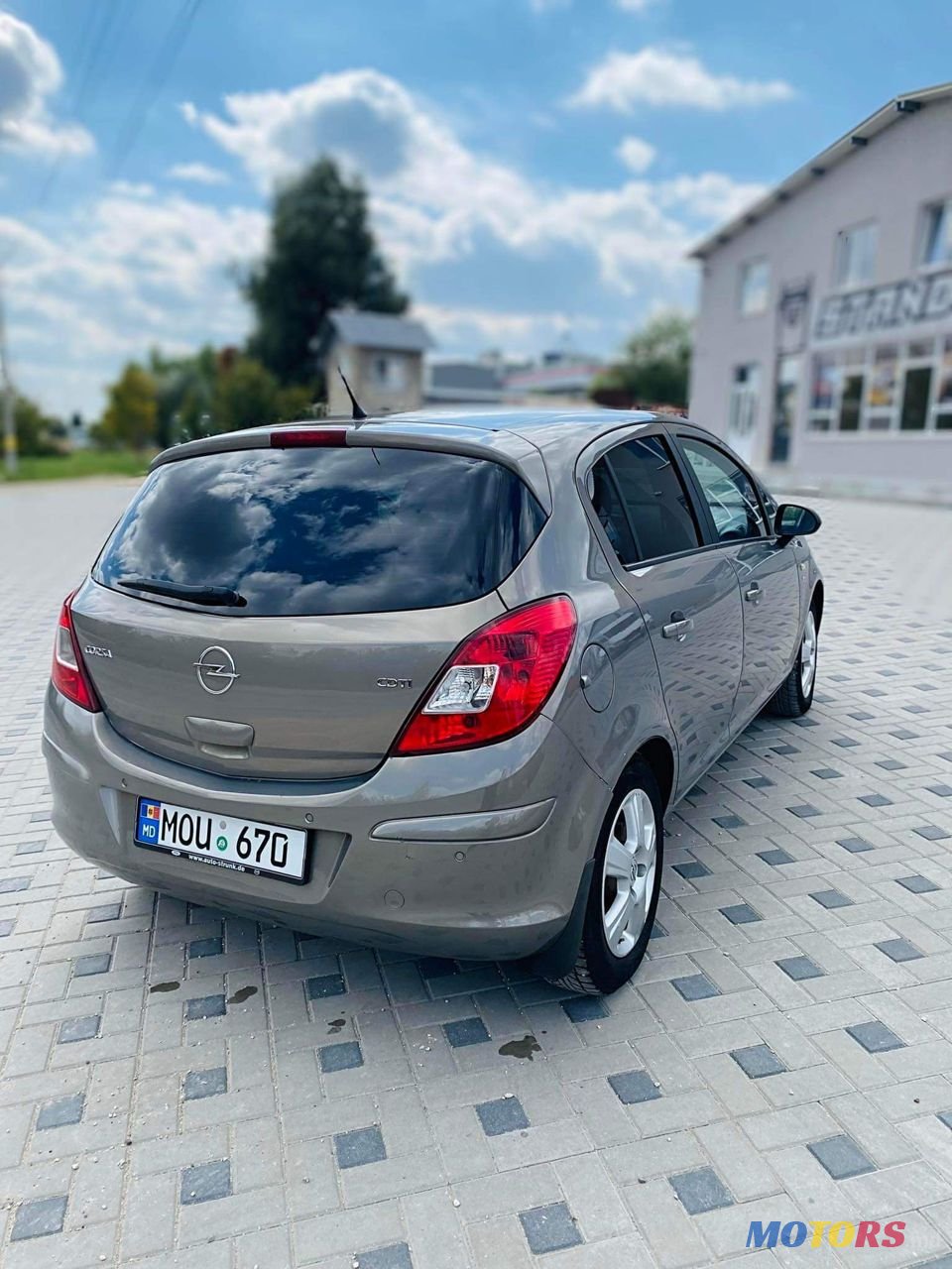 2010' Opel Corsa photo #1