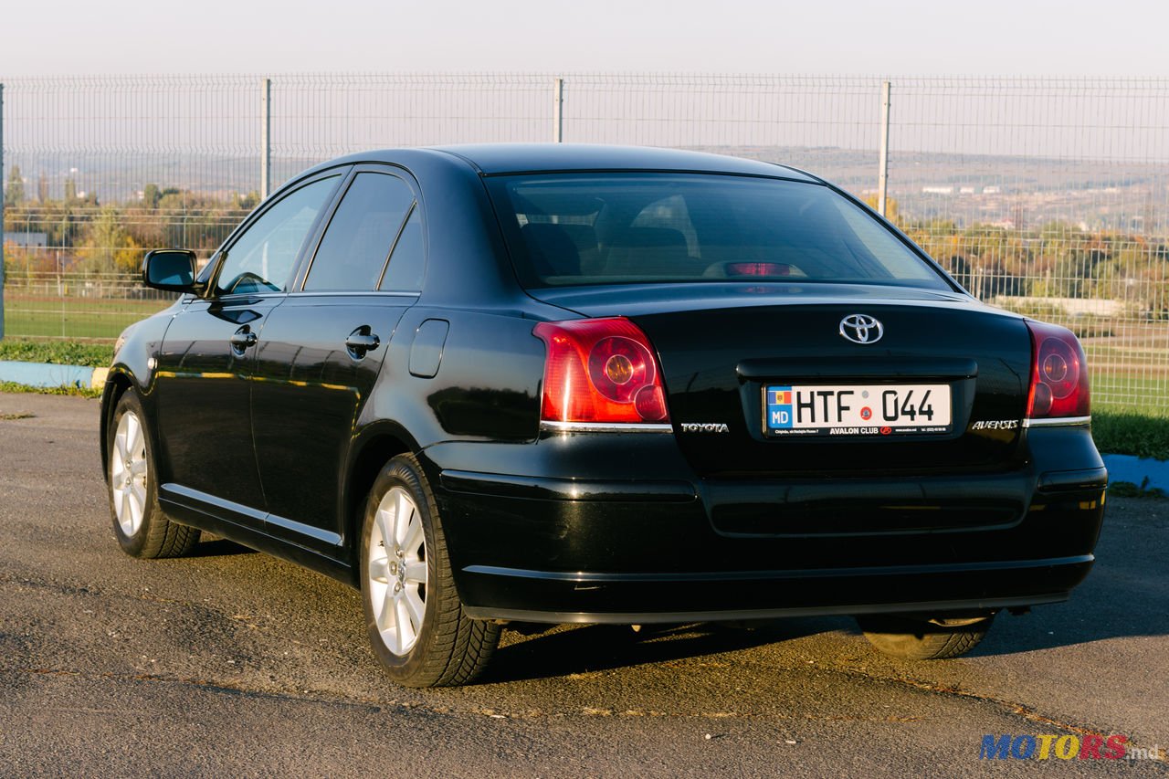 2006' Toyota Avensis photo #3