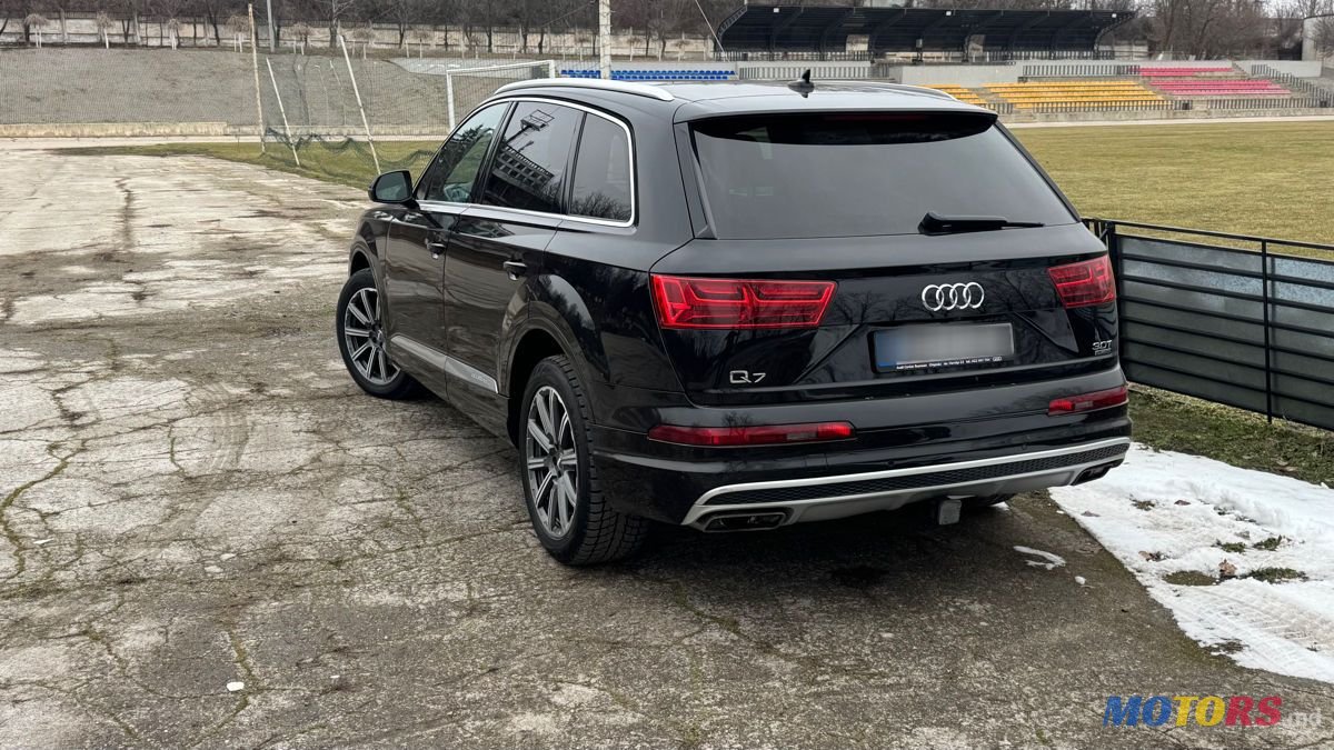 2018' Audi Q7 photo #3