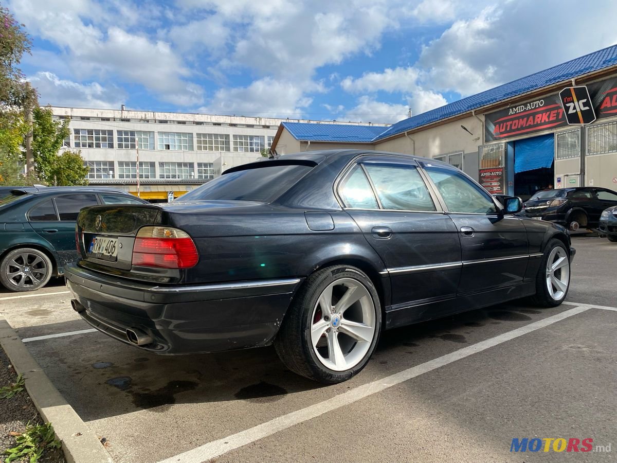 2001' BMW 7 Series photo #5