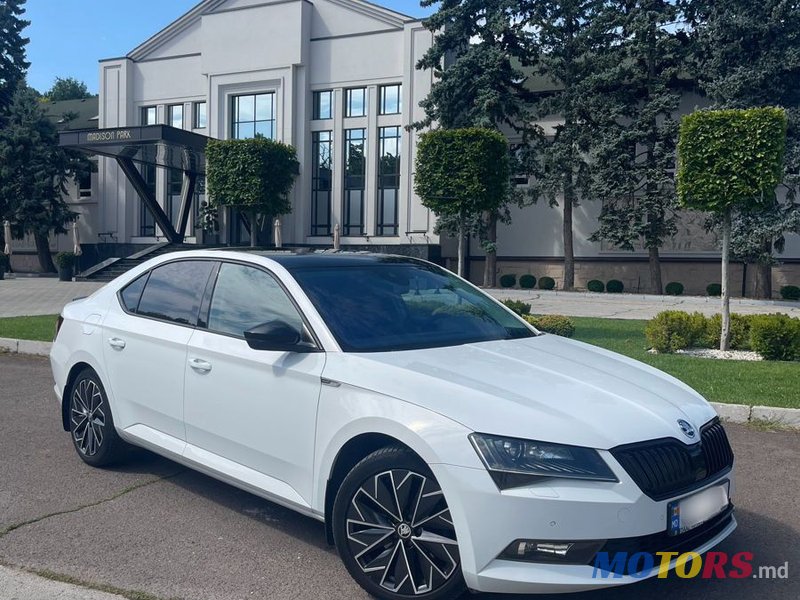 2016' Skoda Superb photo #1