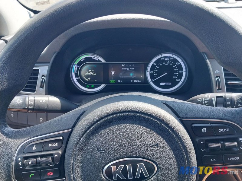 2017' Kia Niro photo #4