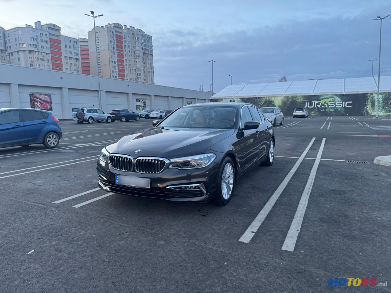 2019' BMW 5 Series photo #2