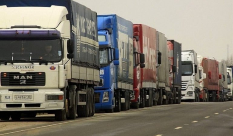 Transportatorii de mărfuri din Republica Moldova nu vor mai achita taxe pentru a tranzita Ucraina
