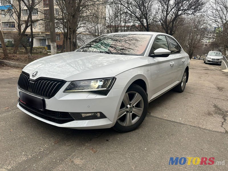 2018' Skoda Superb photo #3