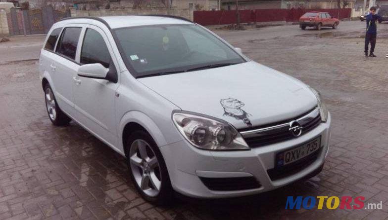 2006' Opel Astra photo #1