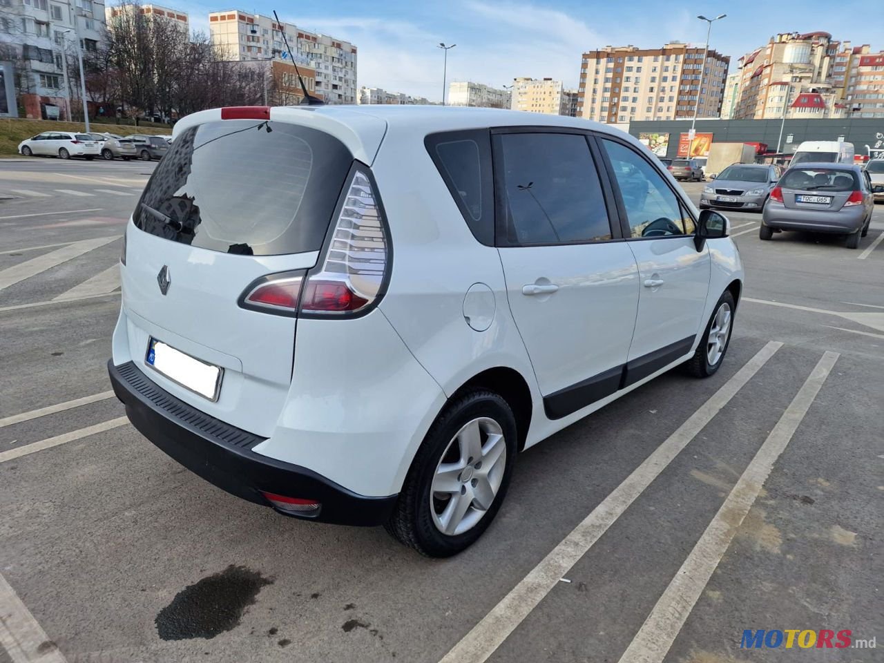 2012' Renault Scenic photo #4