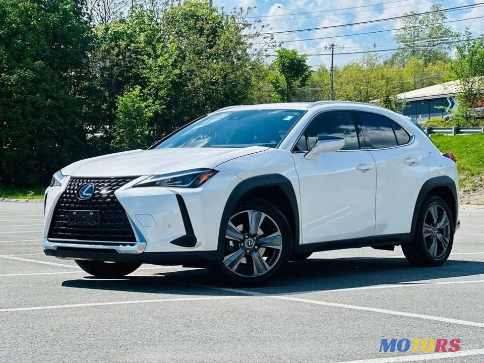 2020' Lexus UX photo #1