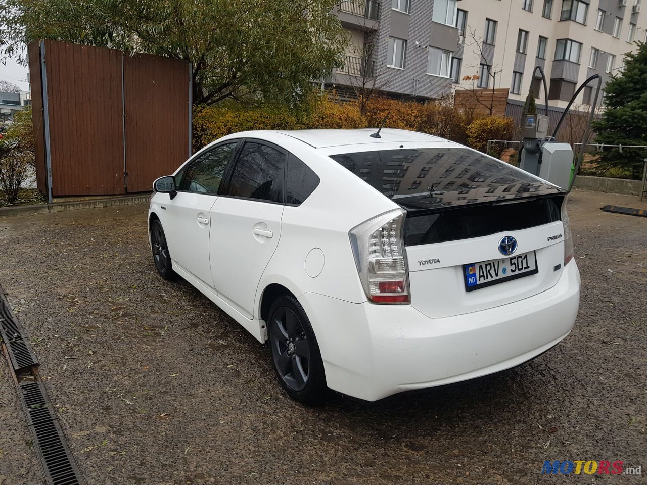 2009' Toyota Prius photo #4