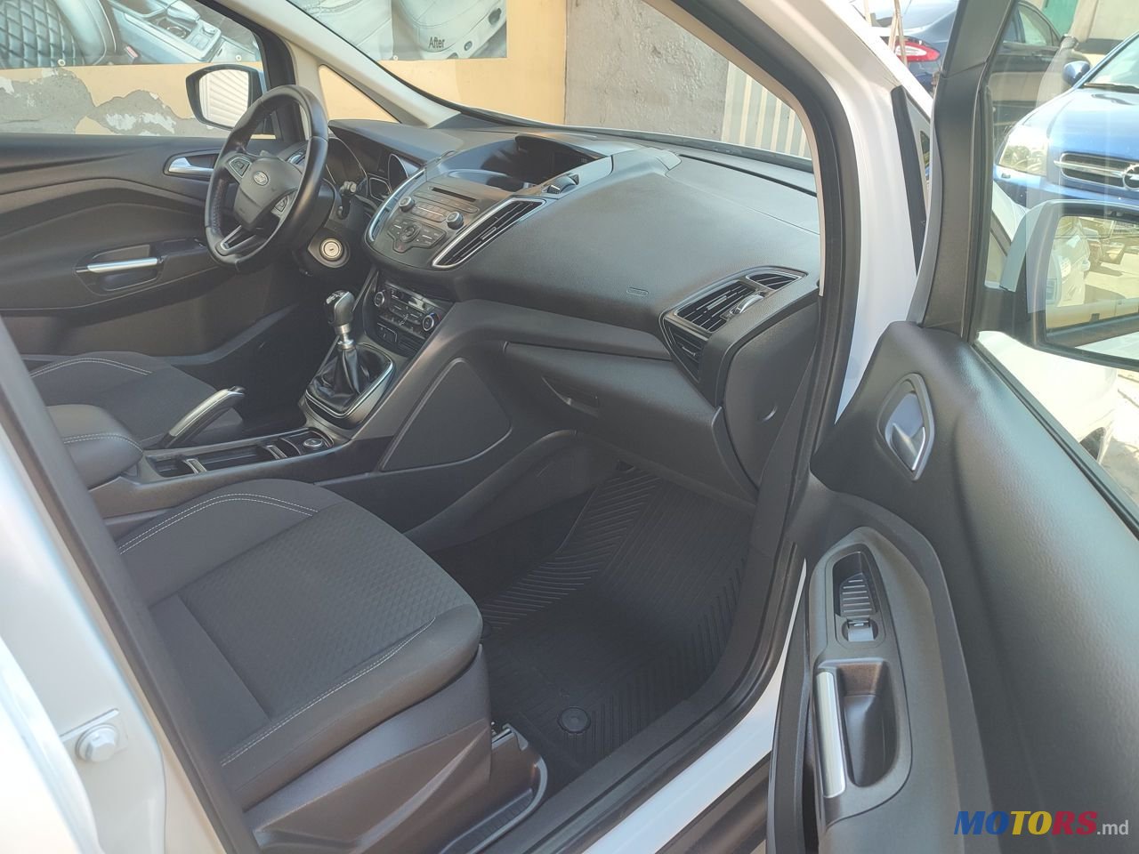 2016' Ford C-MAX photo #4