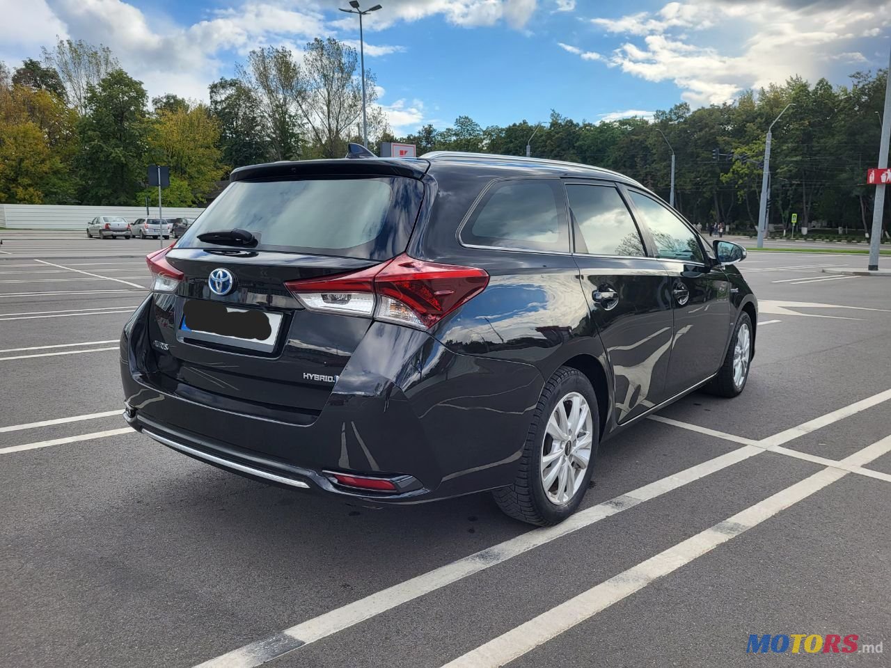 2018' Toyota Auris photo #2