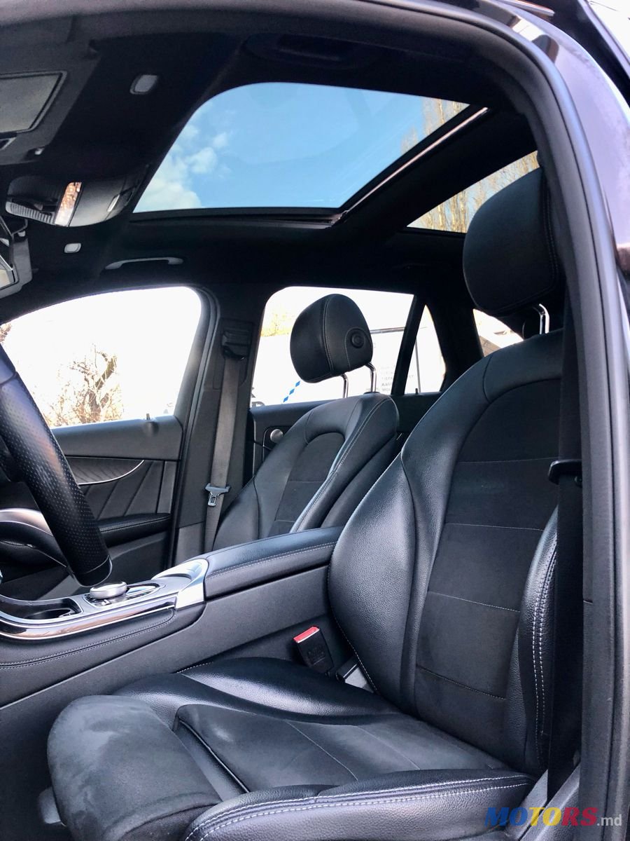 2016' Mercedes-Benz Glc photo #6