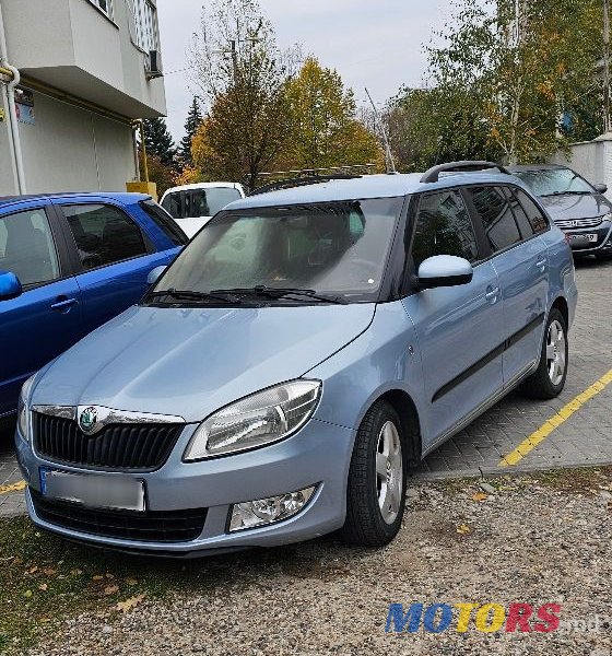 2011' Skoda Fabia photo #1