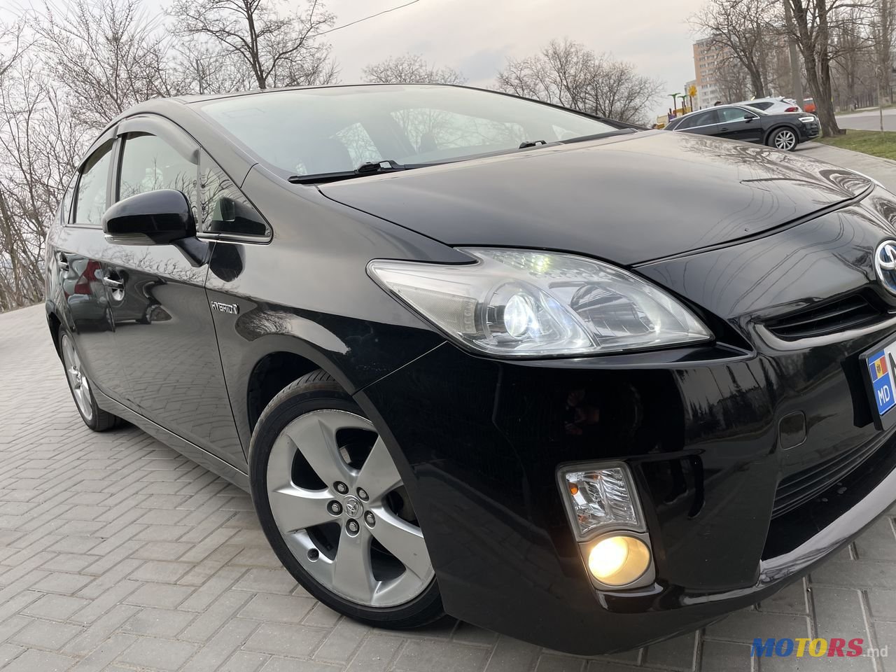 2013' Toyota Prius photo #2