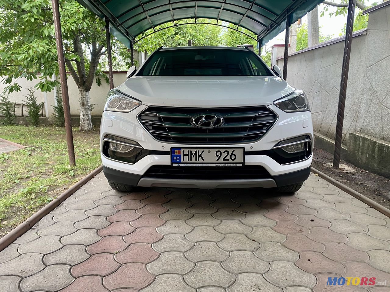 2017' Hyundai Santa Fe photo #1