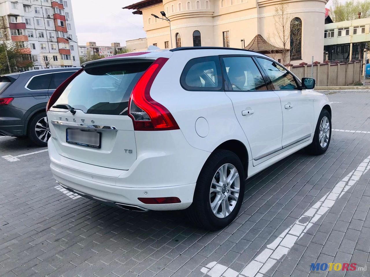 2015' Volvo XC60 photo #6
