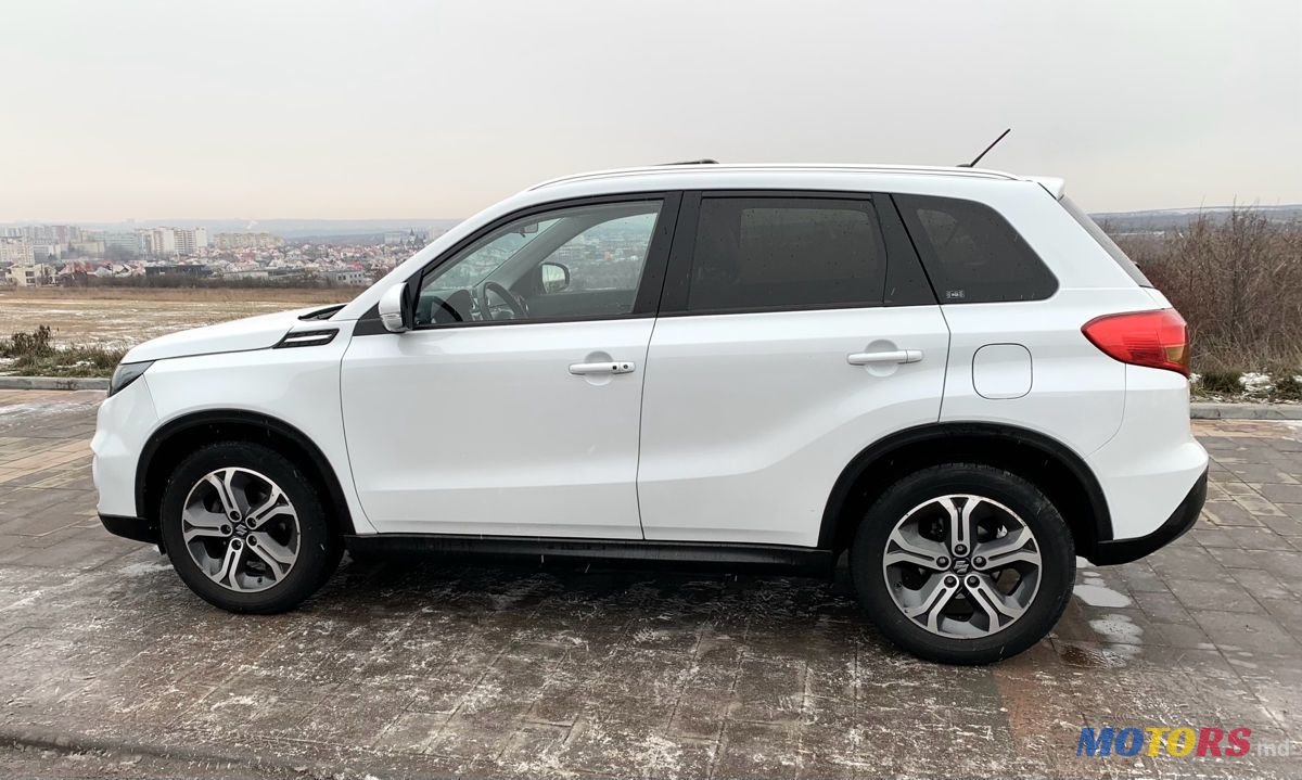 2017' Suzuki Vitara photo #5