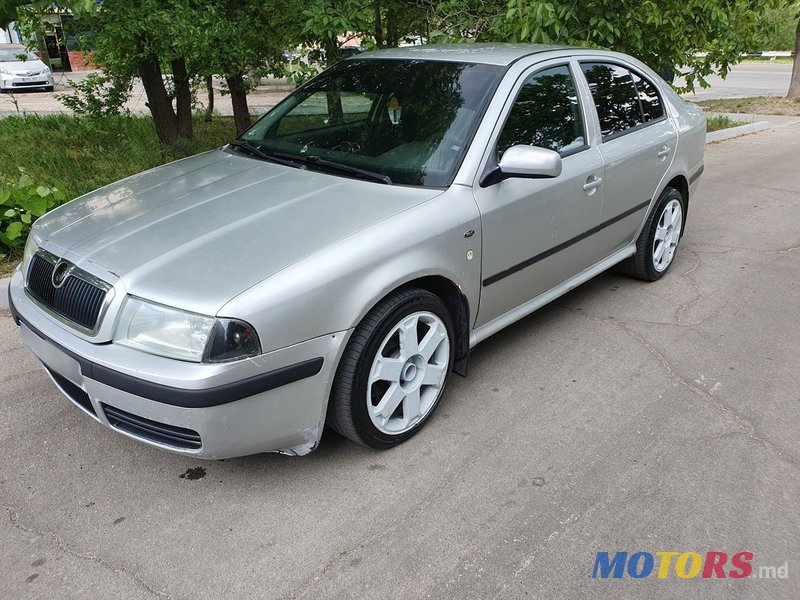 2004' Skoda Octavia photo #1