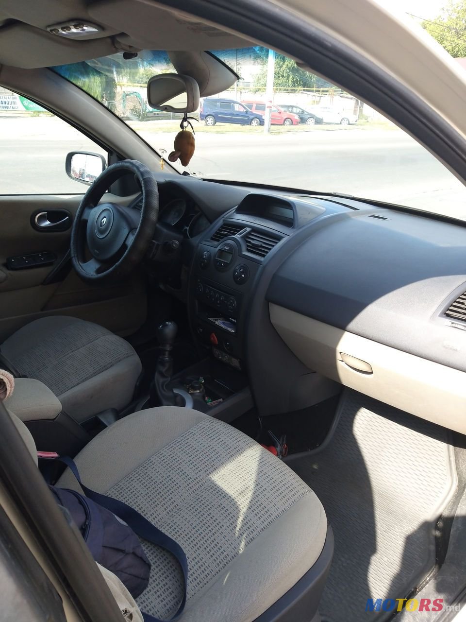 2006' Renault Megane photo #1