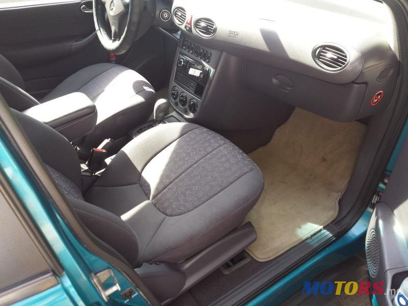 2001' Mercedes-Benz A-Class photo #4