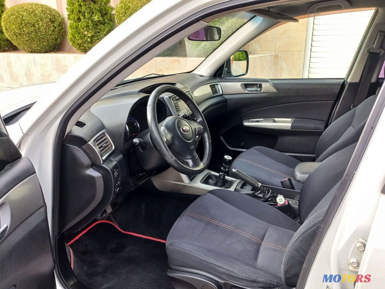 2010' Subaru Forester photo #6