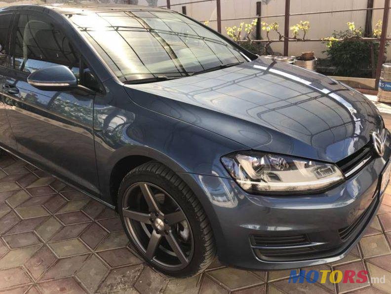 2015' Volkswagen Golf photo #4