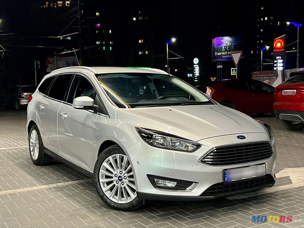 2017' Ford Focus photo #3