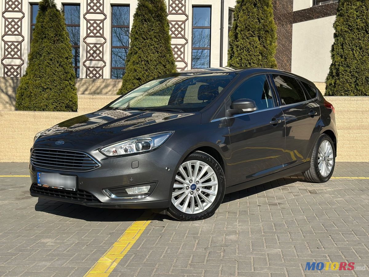 2015' Ford Focus photo #1