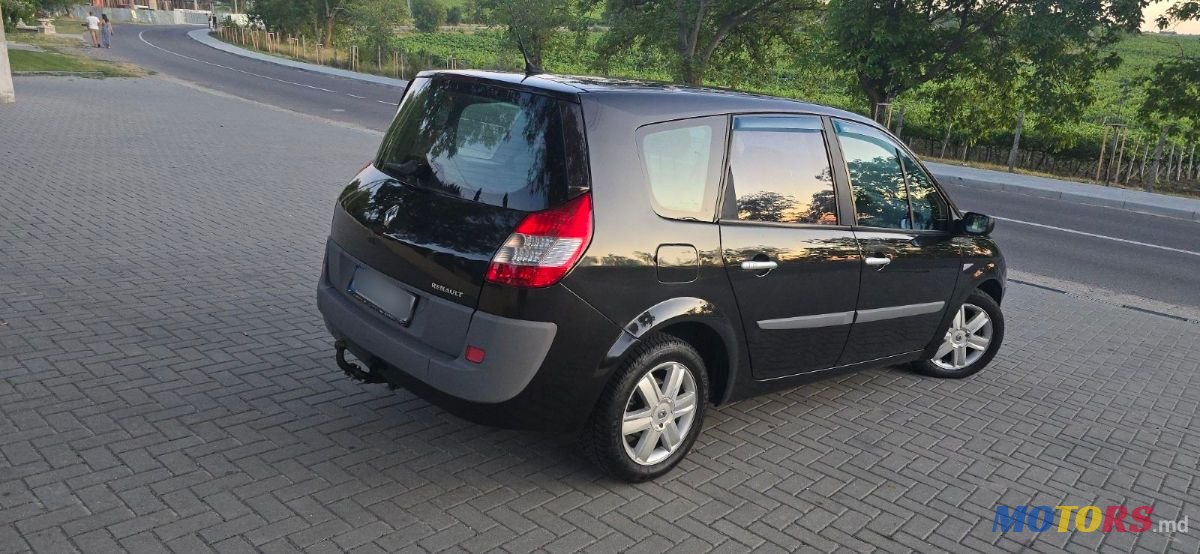2007' Renault Grand Scenic photo #6