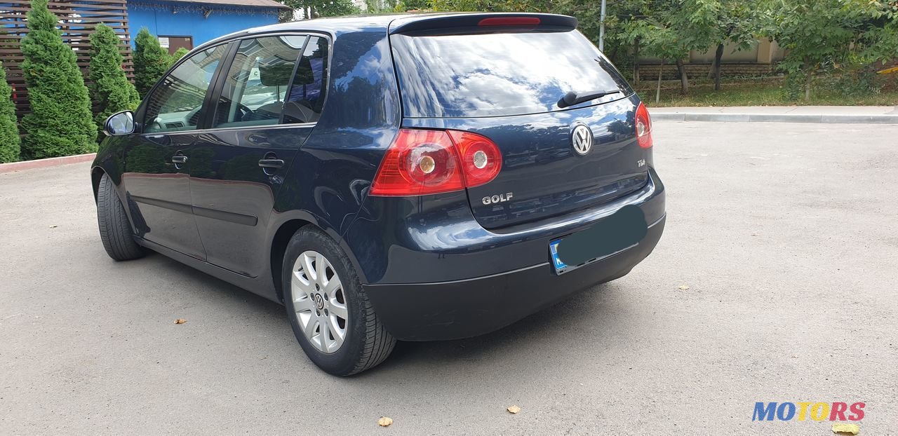 2006' Volkswagen Golf photo #4