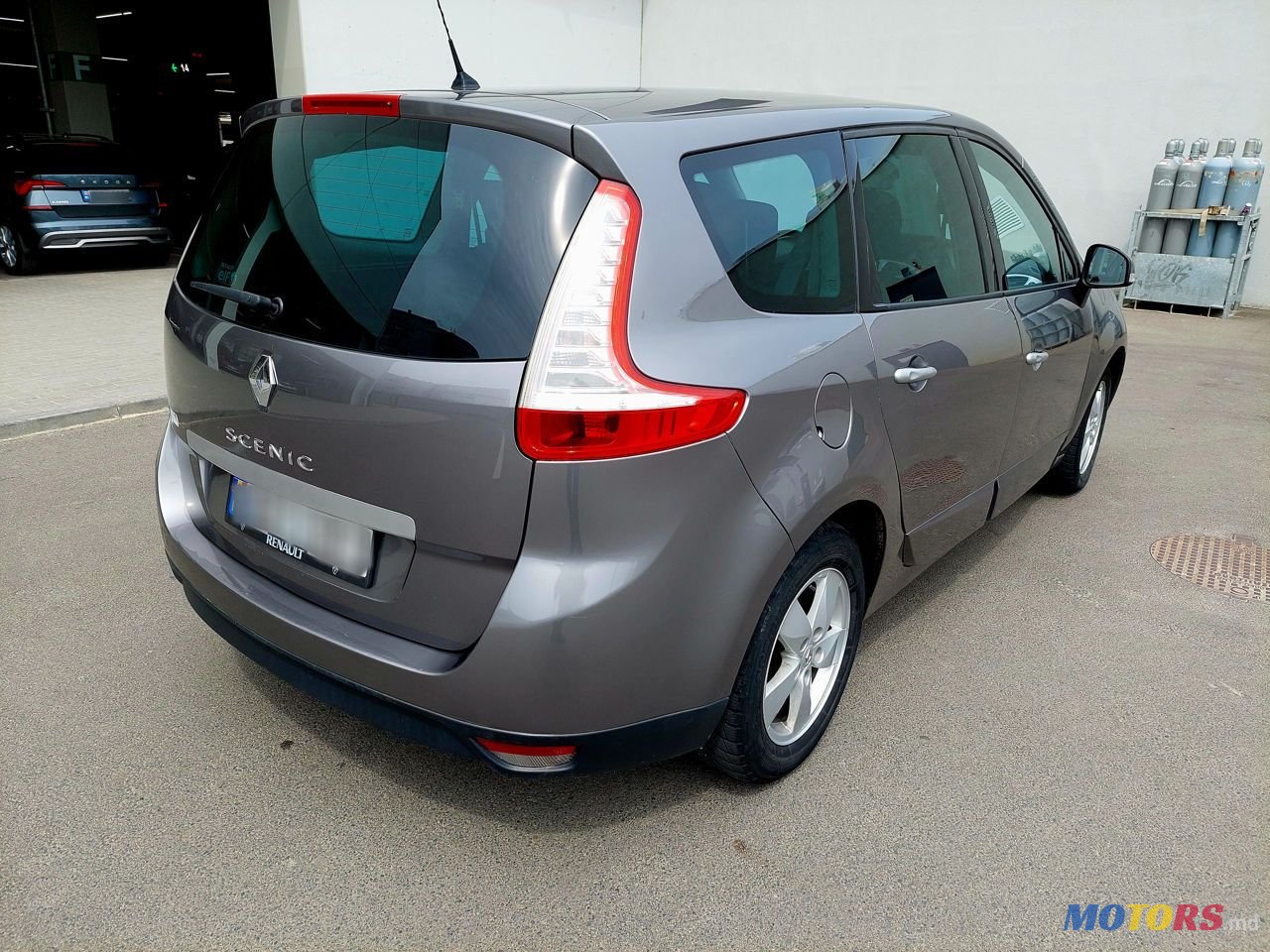 2009' Renault Grand Scenic photo #3