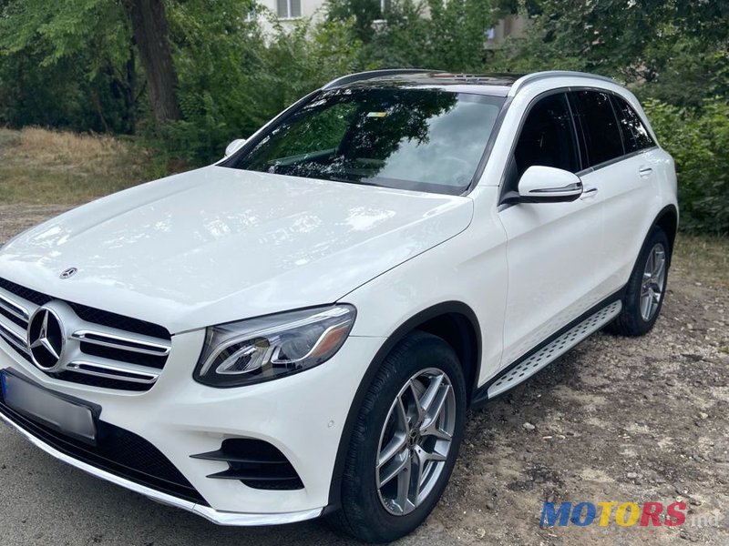 2018' Mercedes-Benz GLC photo #3