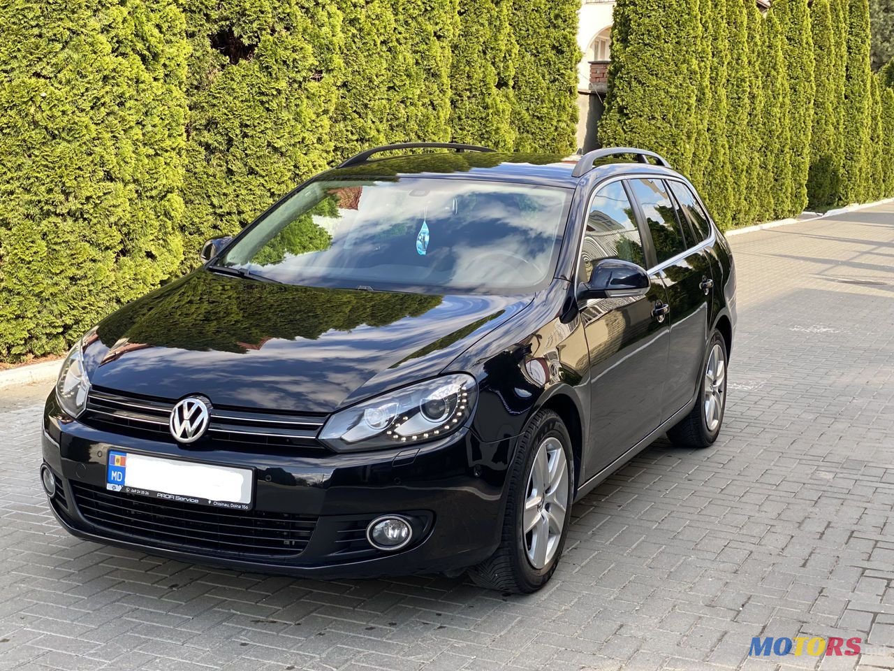 2012' Volkswagen Golf photo #3